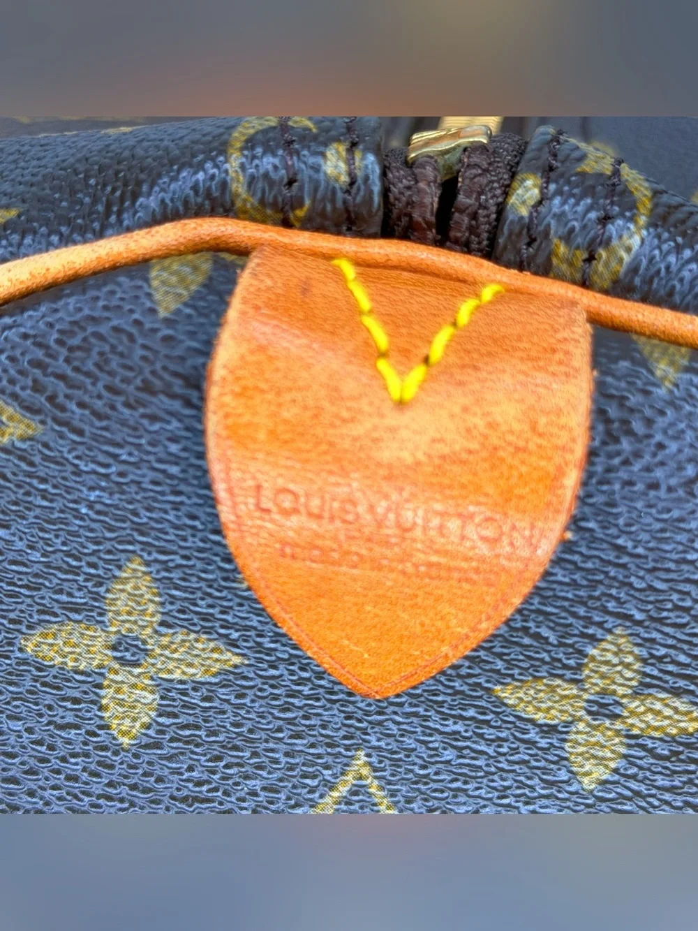 Authentic Louis Vuitton Vintage Monogram Keepall 55 Duffle Bag M41424|SN: MI874